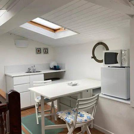 Apartment Delizioso Monolocale Mansardato Viareggio